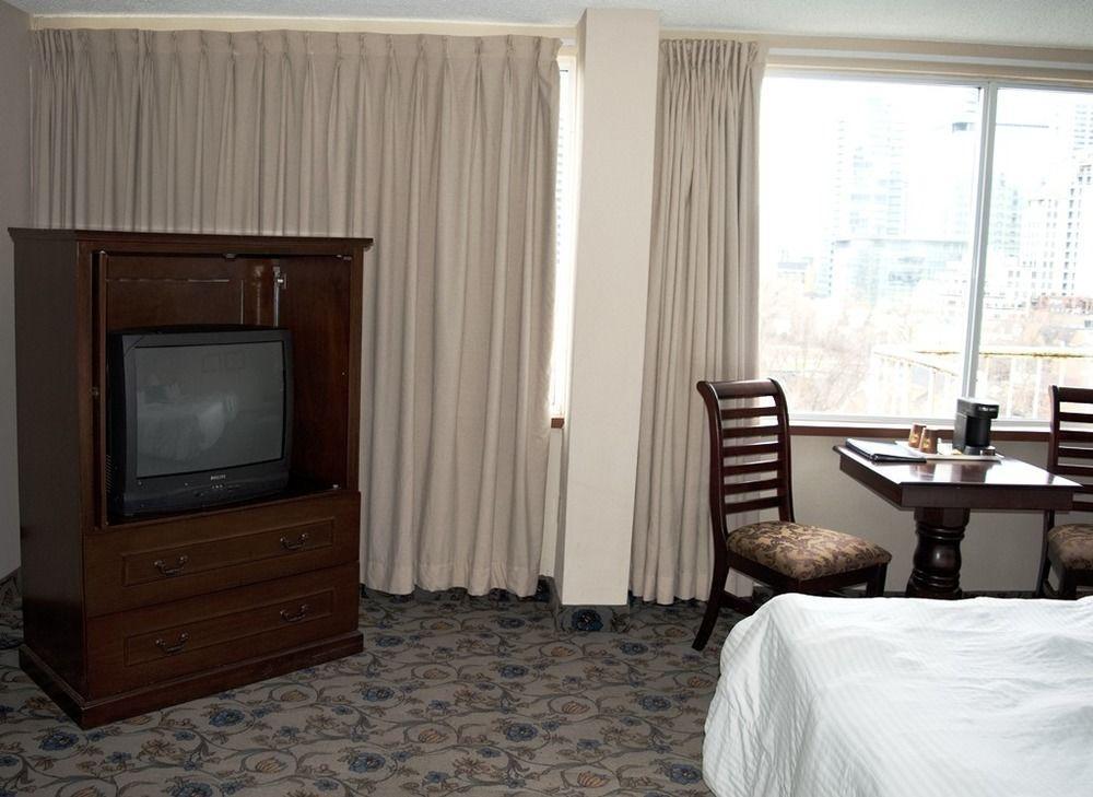 Hotel 89 Yorkville Toronto Esterno foto